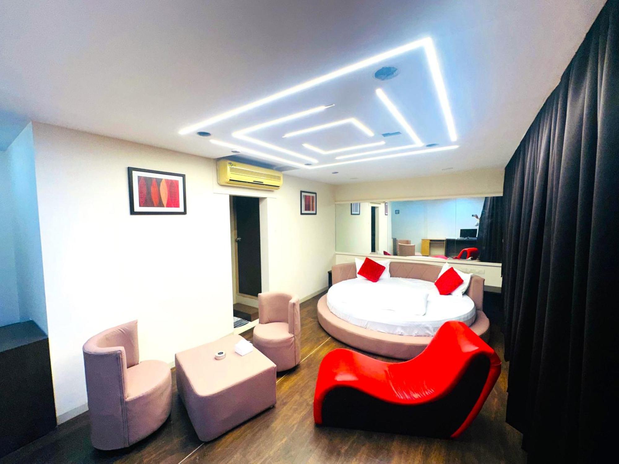 Aundh Elite Stay Pune Exterior photo